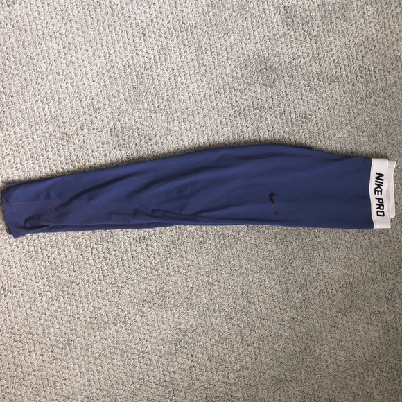 Nike pro leggings - Picture 3 of 3